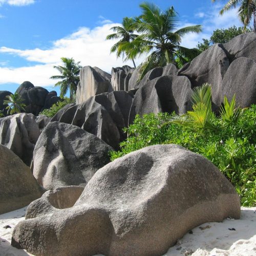 Offerta Seychelles di Gruppo con accompagnatore – Partenza 30 giugno 2025: La Digue e Mahè – SOLO 15 POSTI DISPONIBILI