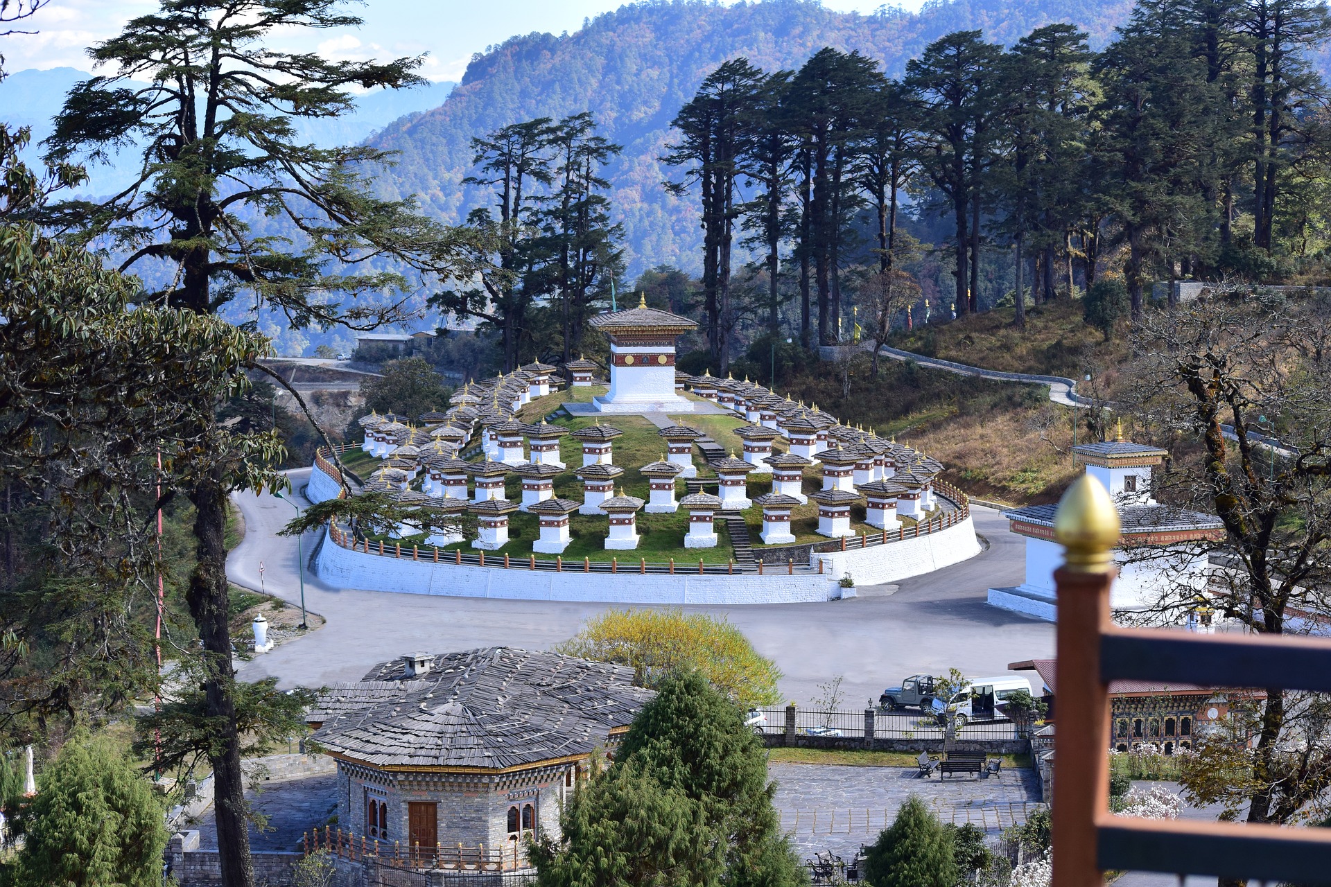 bhutan dochula pass