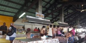 Marshe Bieu è il vecchio mercato di curacao