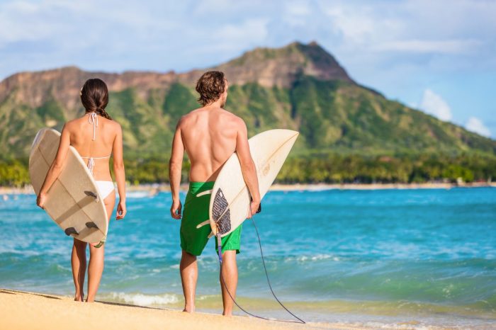 Surfando : Surf in Polinesia con auto a noleggio: sei isole