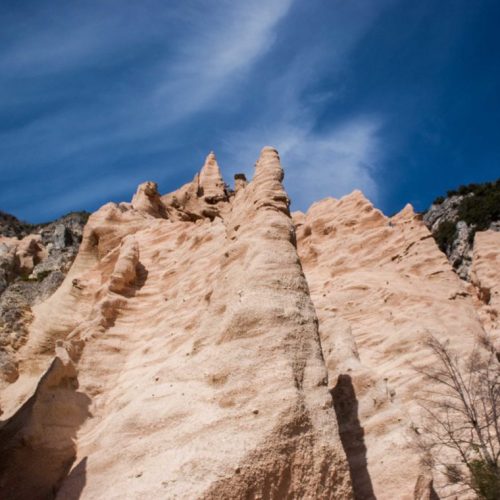 Trekkinando: trekking Marche nella “Cappadocia” delle Marche alle Lame Rosse