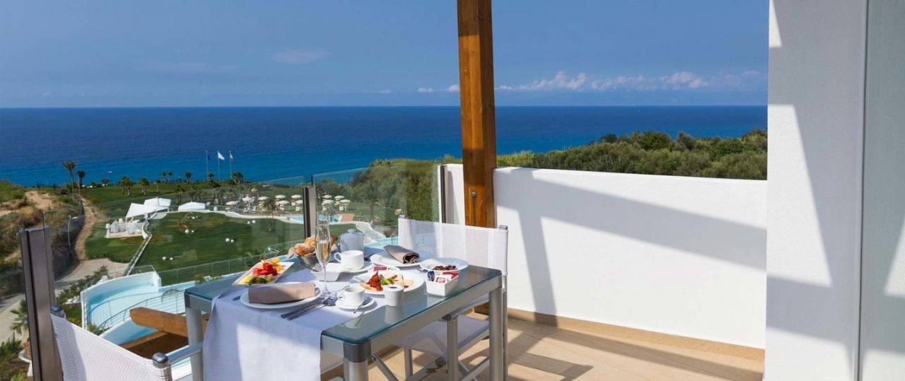 INFINITY RESORT TROPEA COLAZIONE 