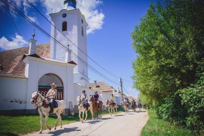 Cavalcando: La Transilvania Romania di Bram Stoker 2021