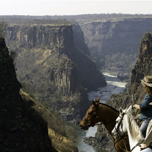 Cavalcando: SAFARI NEL PARCO NAZIONALE DELLO ZAMBESI VICTORIA FALLS