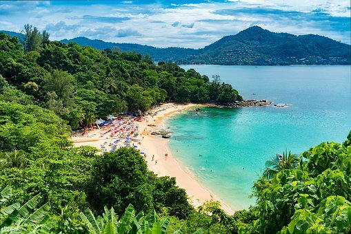 Bangkok & mare Phuket con voli dall’Italia