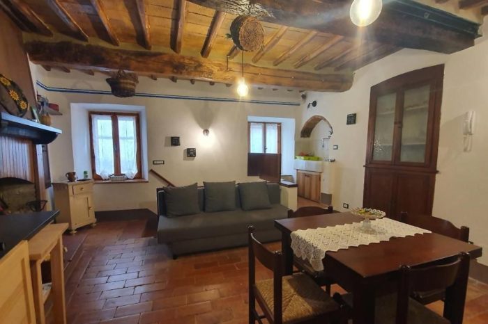 Umbria – Civitella del Lago (TN) – Il Respiro del Borgo: Vivi l’Autenticità nel Cuore dell’Umbria